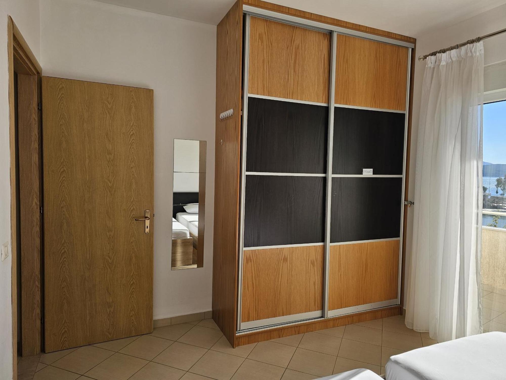 Svein Apartment ซารานเดอ ภายนอก รูปภาพ